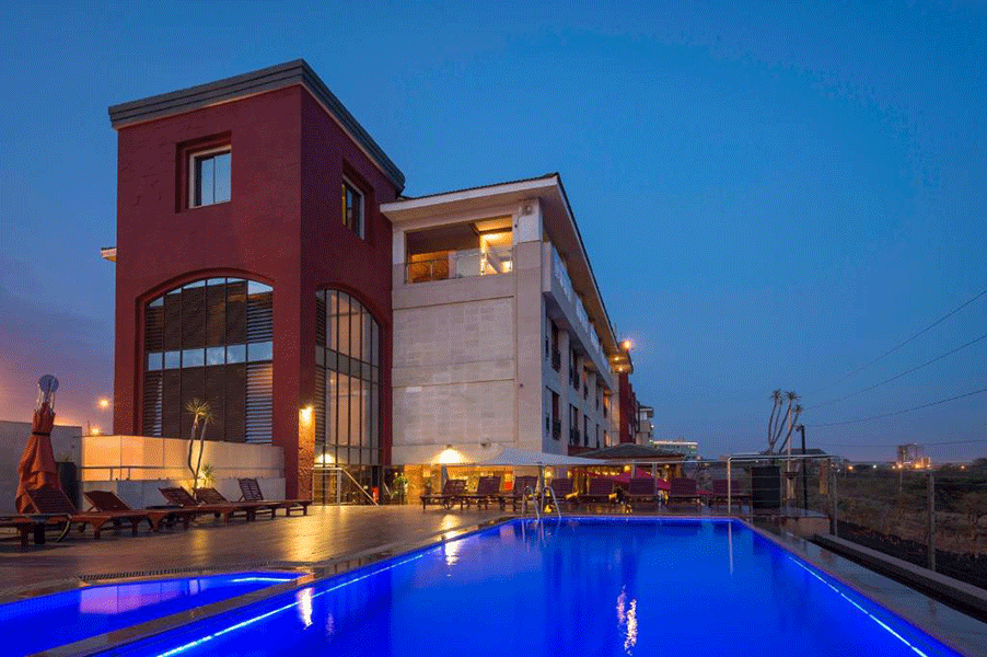 Ole Sereni Hotel